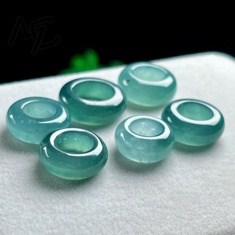Natural Emerald Blue Water Luc - Jewelry & Watches Sp Zo O recension och pris